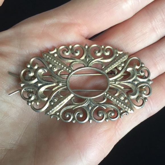 Elegant Vintage Hair Clip - Picture 2 of 12